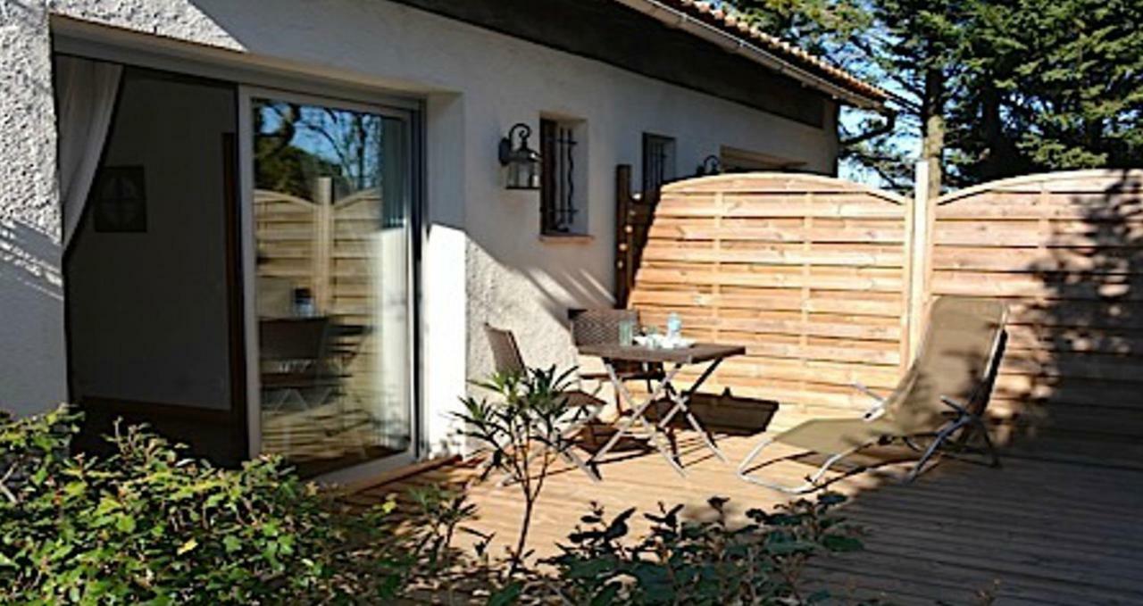 Bed and Breakfast Le Jardin de la cité à Carcassonne Extérieur photo