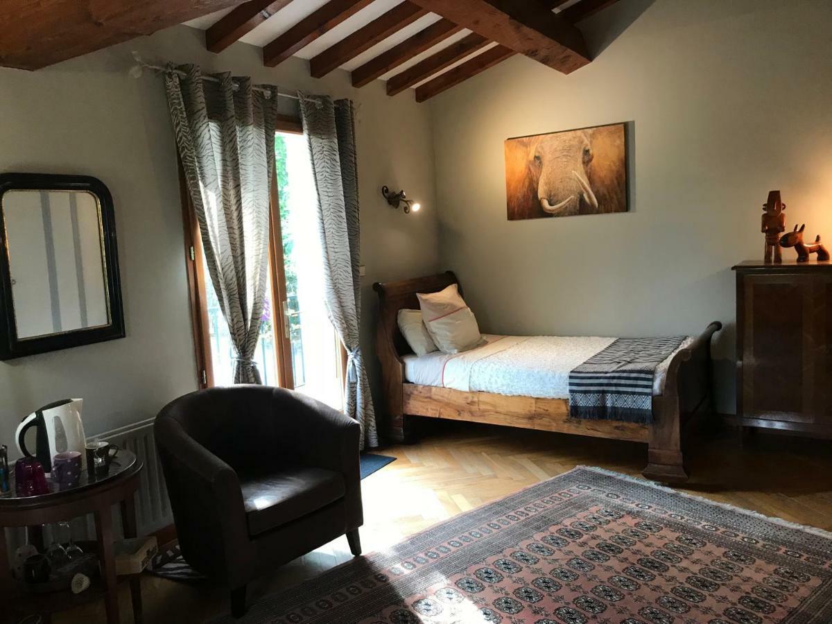 Bed and Breakfast Le Jardin de la cité à Carcassonne Extérieur photo